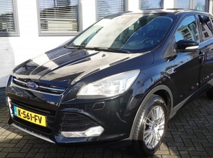 Ford Kuga 1.5 TITANIUM PLUS 2000 kg Trekken