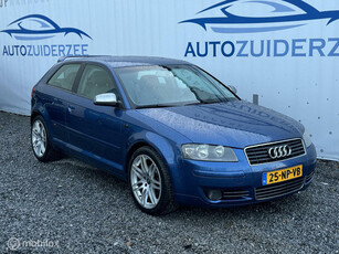 leuke nette Audi A3 1.6 FSI