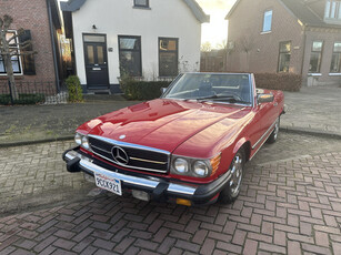 Mercedes-Benz SL-Klasse 560 SL