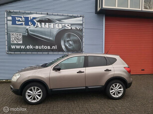 Nissan Qashqai 1.6. Cruise-control, Koude airco, Trekhaak.