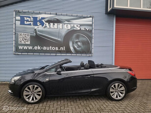 Opel Cascada 1.6 Turbo Cosmo. 170pk. Camera, DAB+, 19inch