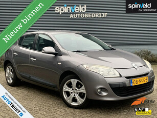 Renault Megane 1.6 Celsium BJ’10 NAP NL Navi 5drs Dealer ond