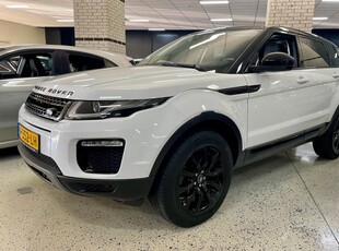 Rover Range Evoque Land 2.0 Si4 HSE AWD 241pk Panorama dak Leder Xenon Trekhaak Afn. Nav