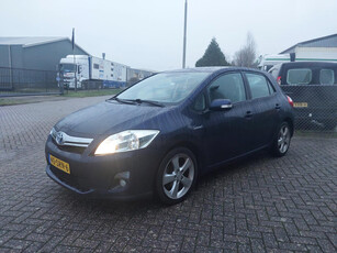 Toyota Auris 1.8 Full Hybrid Dynamic Business