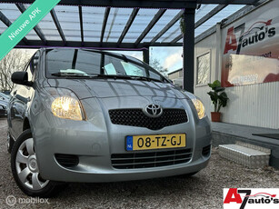 Toyota Yaris 1.3 VVTi Nieuwe APK