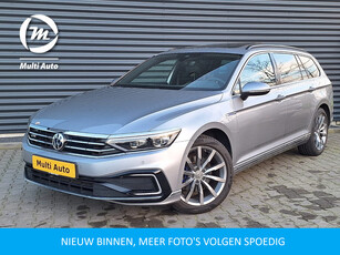 Volkswagen Passat Variant 1.4 TSI PHEV GTE Plug in Hybrid 218pk PHEV | Panodak | Trekhaak af Fabriek | Adaptive Cruise | Carplay | Navigatie | Virtual Cockpit | Camera | Stoel & Stuurverwarming | IQ Light |