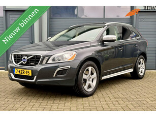 Volvo XC60 2.4 D5 5 Cil. 215pk AWD R-Design | Automaat | Panoramdak| Trekhaak | Compleet | Zeer Net ! |