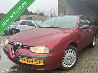 Alfa Romeo 156 1.6-16V T.Spark / 5DRS / N.A.P