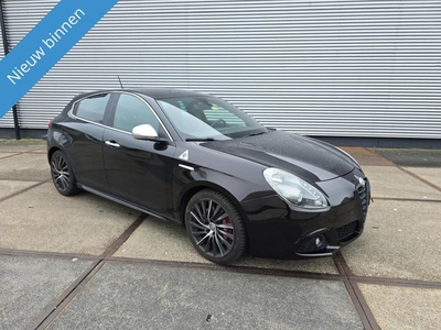 Alfa Romeo Giulietta 1.7 TBi QV 260pk (bj 2010)