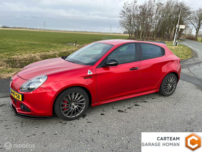 Alfa Romeo Giulietta 1.7 TBi QV Rosso competizione