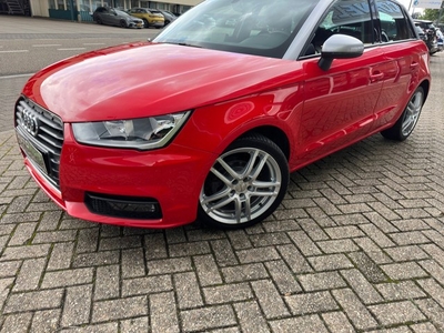 Audi A1 Sportback 1.0 TFSI Sport Pro Line Stoelverwarming