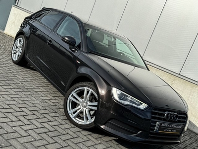 Audi A3 Sportback 1.6 TDI S-line Black Optic Navi Clima