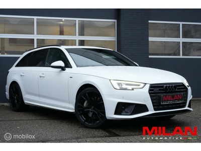 Audi A4 Avant 45 TFSI Quattro Sport S line black edition