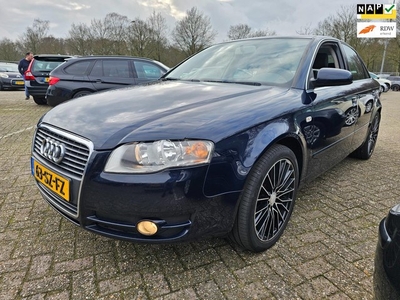 Audi A4 Limousine 2.0 Pro Line Business AIRCO/cruise/18inch