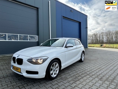 BMW 1-serie 114i Business Airco Cruise controle!!!