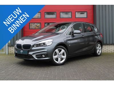 BMW 2-serie Active Tourer 225xe iPerformance Centennial High Executive Luxury Line, Panoramadak, stoelverwarming, achteruitrijcamera, parkeersensoren, LED koplampen, cruise Control, head-up display, navigatie, etc.