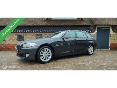 BMW 5-serie Touring 520d High Executive|Pano|Sportautomaat|