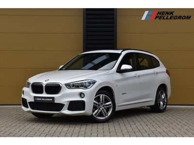 BMW X1 sDrive20i High Executive * M-Sportpakket *