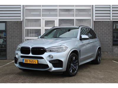 BMW X5 M 4.4 V8 576 PK / HUD / Panoramadak / Standkachel