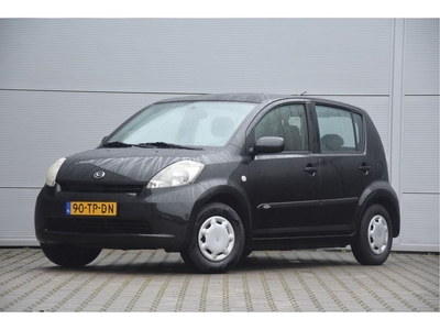 Daihatsu Sirion 2 1.0-12V Trend (bj 2006)