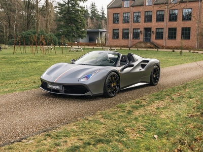 Ferrari 488 3.9 Spider, Tailor Made, Full Carbon, Grigio