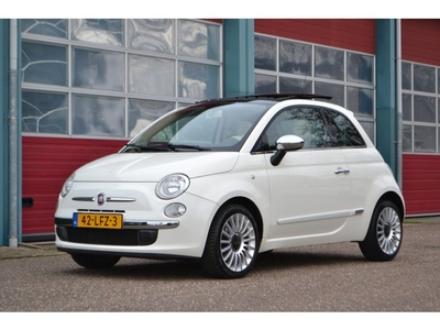 Fiat 500 1.2 Lounge AUTOMAAT PANODAK! (bj 2010)