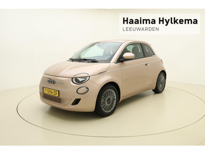 Fiat 500e 3+1 42 kWh | NIEUW | Oro Rosa | 3 deurs | Pack Style | Pack Comfort | Achteruitrijcamera | Apple Carplay | Android Auto