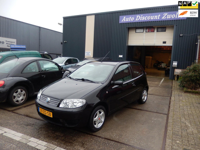 Fiat Punto 1.2 Classic NIEUWE APK TOT 05-03-2025