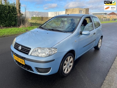 Fiat Punto 1.2 Young AIRCO/APK 1-2025/NAP