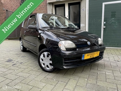 Fiat Seicento 1.1 Young Elektr. ramen Met APK