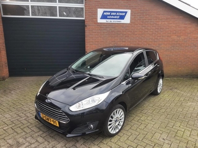 Ford Fiesta 101PK Titanium 11-2013 - Camera &