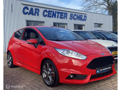 Ford Fiesta 1.6 ST, LEDER/STOF, ECC/AIRCO, PDC, 182 PK