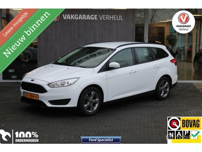 Ford Focus Wagon 1.0 Trend101PkTrekhaakNaviNapBoekjes