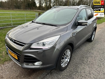 Ford Kuga 1.6 Titanium 150PK keurig auto met navigatie en