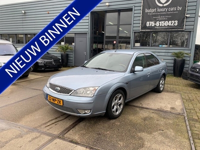 Ford Mondeo 2.0-16V Ghia Executive leer/automaat/1e