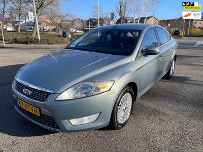 Ford Mondeo 2.0-16V Titanium / airco / cruise.control / lmv / elek.pakket / trekhaak / historie / nap....