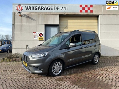 Ford TOURNEO COURIER 1.0 Titanium