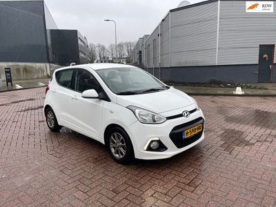 Hyundai I10 1.2 i-Drive Cool Stoel/stuur verwarming AIRCO