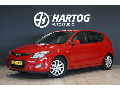 Hyundai i30 2.0i i-Catcher + AUTOMAAT / LEDER / DEALER ONDERHOUDEN