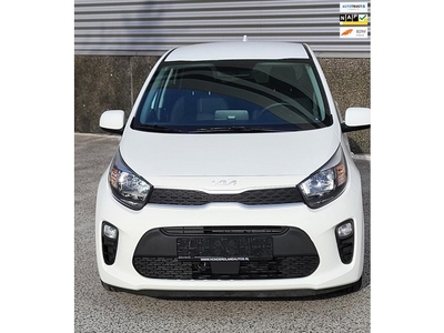 Kia Picanto AUTOMAAT 8 mnd oud full option KONINGSDAG