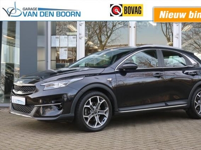 Kia Xceed 1.4 T-GDI 140PK, Navi, Clima, LED Verlichting, etc.