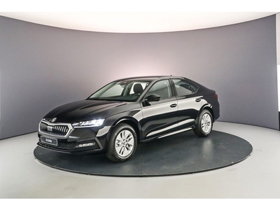 ŠKODA Octavia Hatchback 1.0 TSI 110 6MT Ambition