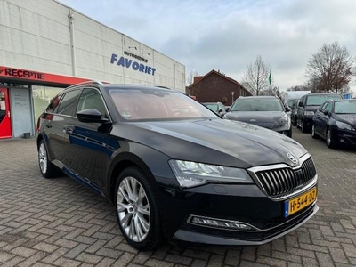 Škoda Superb Combi 1.5TSI/150PK/EDITION/DSG/NW MODEL/VIRTDASH/HLEER/XENON/THAAK/MATRIX