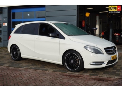 Mercedes-Benz B-klasse 180 Ambition RIJKLAAR PRIJS INCL 12