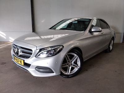 Mercedes-Benz C-Klasse 180 Prestige LEER FULL LED NAVI