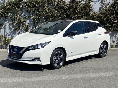 Nissan LEAF Tekna 40 kWh - €2.000 milieusubsidie