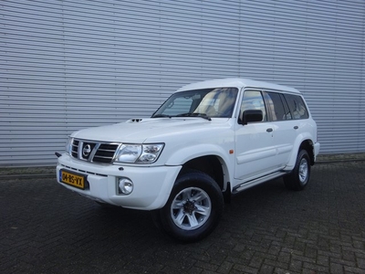 Nissan Patrol GR 3.0 Di Luxury Grijskenteken Climate /