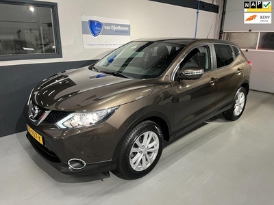 Nissan Qashqai 1.2 Acenta NaviCamLmvTrekh