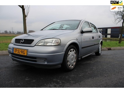 Opel Astra 1.6-16V Edition Climate Control