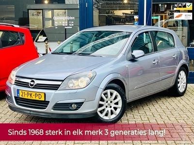 Opel Astra 1.6 Cosmo 105PK 5 deurs! Airco l Cruise l